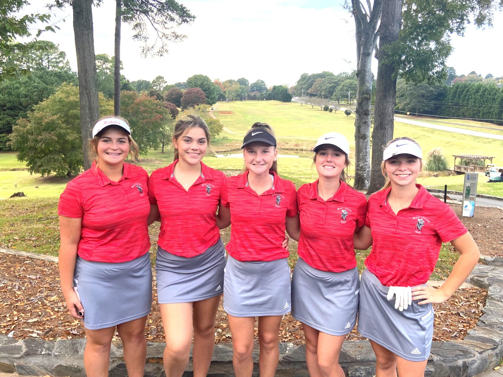Lady Rebel golfers continue to win, Regional up next